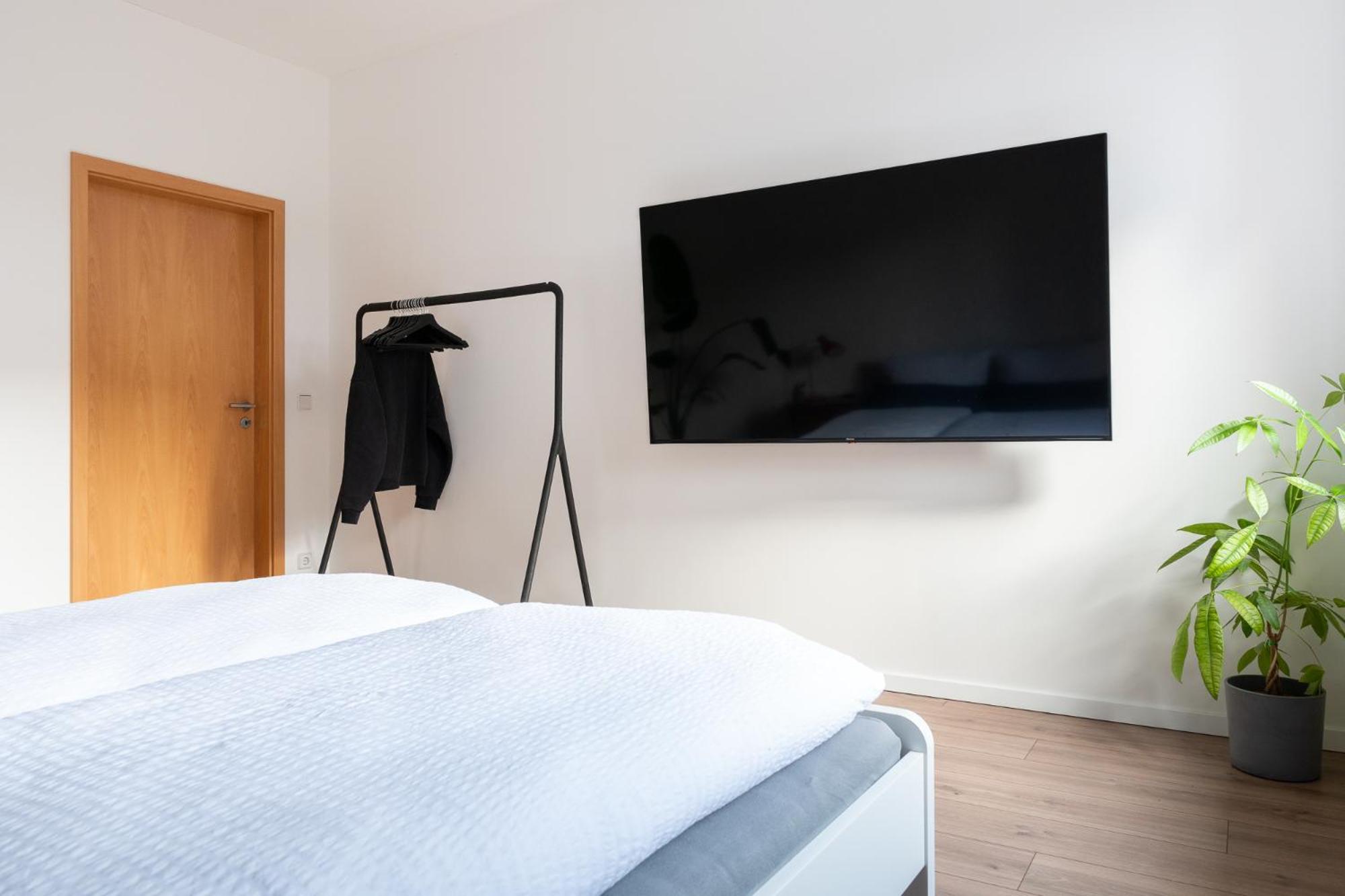 Luxurioeses Apartment, 10Min Innenstadt, Parkplatz Erfurt Extérieur photo